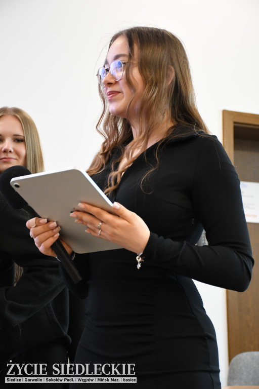 CUD – uczennice Żółkiewskiego i Prusa w Siedlcach o zdrowiu psychicznym i równowadze