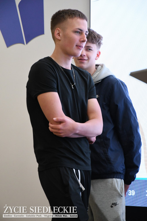 CUD – uczennice Żółkiewskiego i Prusa w Siedlcach o zdrowiu psychicznym i równowadze