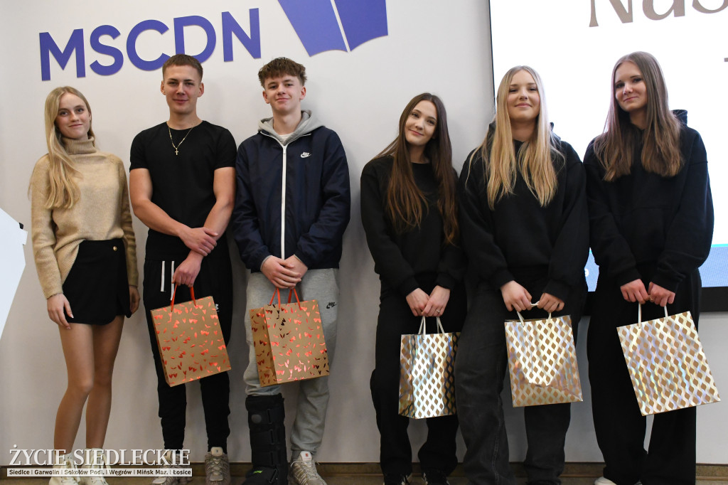 CUD – uczennice Żółkiewskiego i Prusa w Siedlcach o zdrowiu psychicznym i równowadze