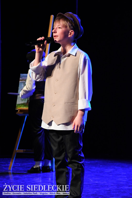 Siedlce: odsłonięto mural i popiersie w Szkole Podstawowej nr 6. Jubileusz 110-lecia „Szóstki”