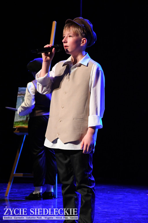 Siedlce: odsłonięto mural i popiersie w Szkole Podstawowej nr 6. Jubileusz 110-lecia „Szóstki”