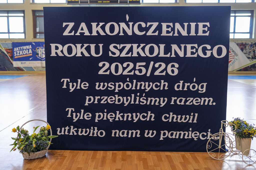 Absolwenci ZSP nr 3 w Siedlcach zakończyli rok szkolny