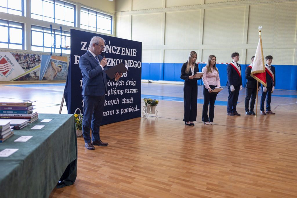 Absolwenci ZSP nr 3 w Siedlcach zakończyli rok szkolny