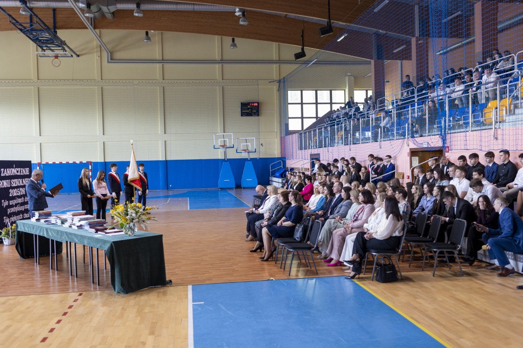 Absolwenci ZSP nr 3 w Siedlcach zakończyli rok szkolny