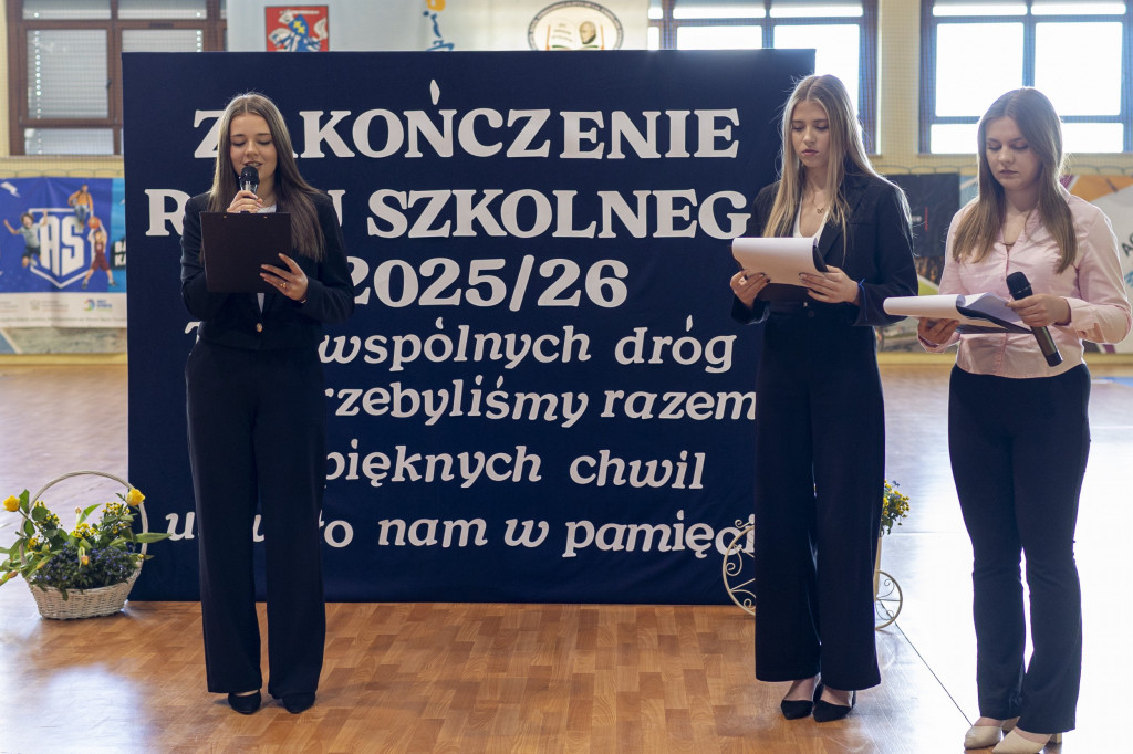 Absolwenci ZSP nr 3 w Siedlcach zakończyli rok szkolny