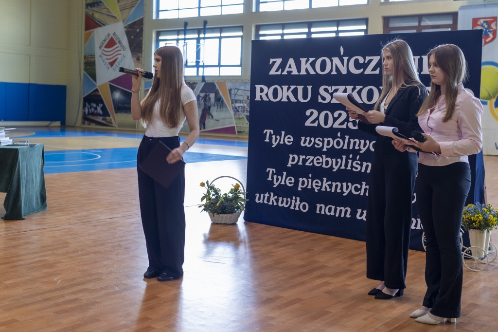 Absolwenci ZSP nr 3 w Siedlcach zakończyli rok szkolny