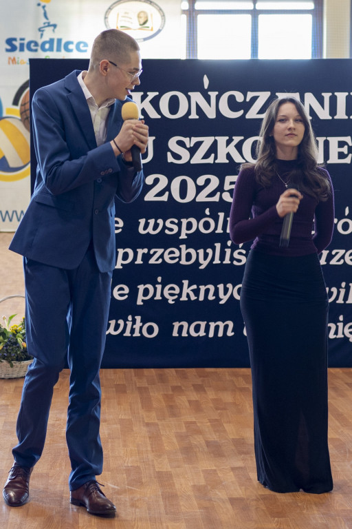 Absolwenci ZSP nr 3 w Siedlcach zakończyli rok szkolny