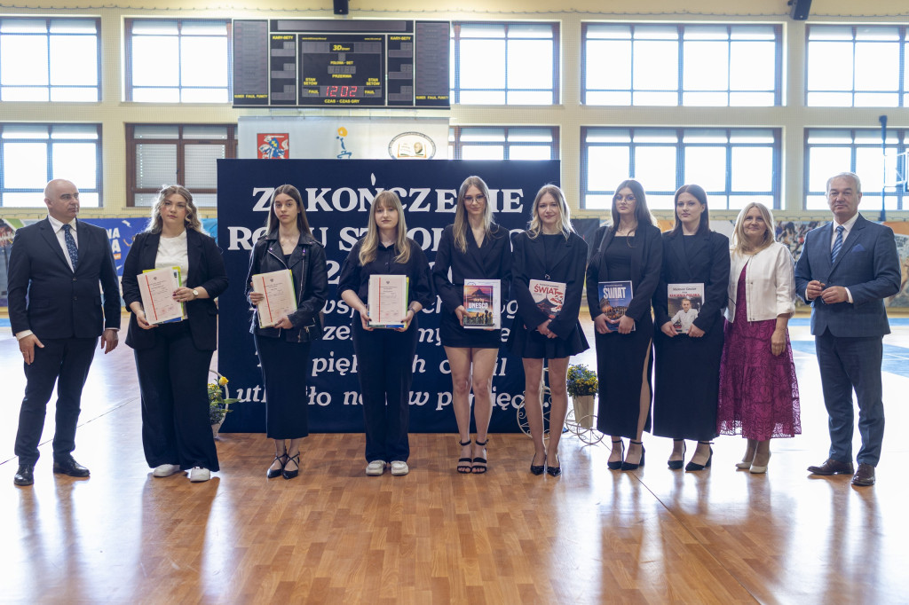 Absolwenci ZSP nr 3 w Siedlcach zakończyli rok szkolny