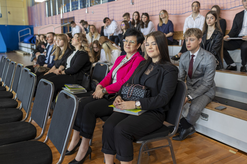 Absolwenci ZSP nr 3 w Siedlcach zakończyli rok szkolny