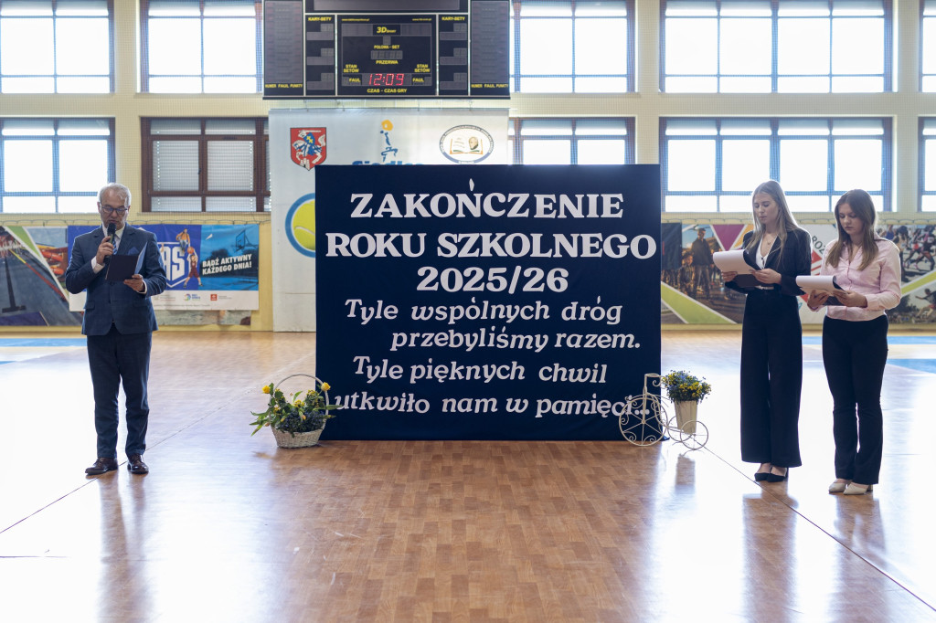 Absolwenci ZSP nr 3 w Siedlcach zakończyli rok szkolny