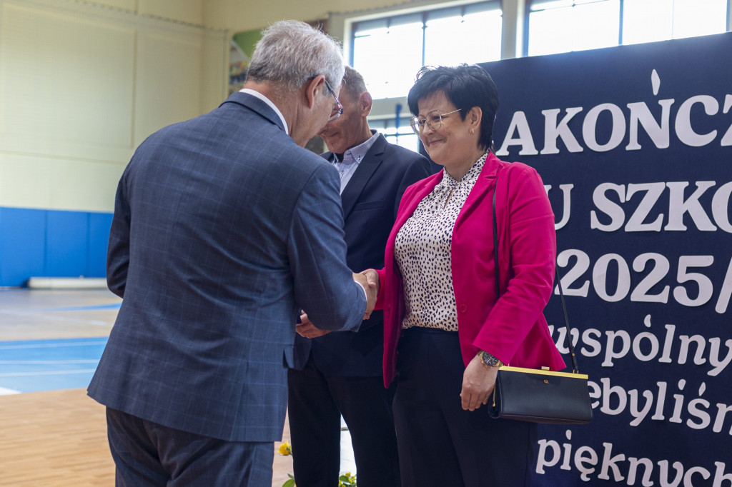 Absolwenci ZSP nr 3 w Siedlcach zakończyli rok szkolny