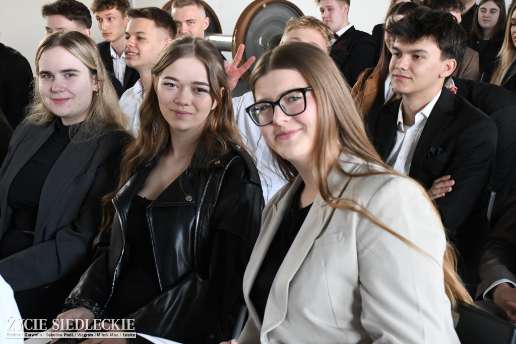 Uroczyste zakończenie roku w ZSP nr 6 w Siedlcach