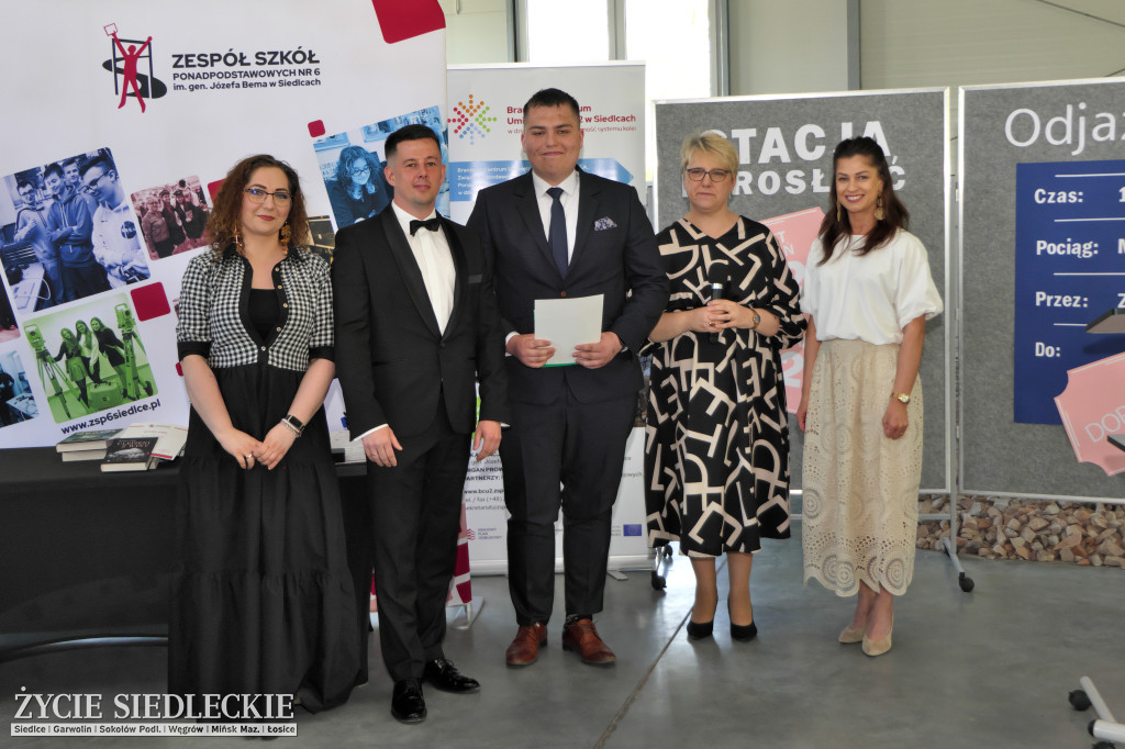 Uroczyste zakończenie roku w ZSP nr 6 w Siedlcach