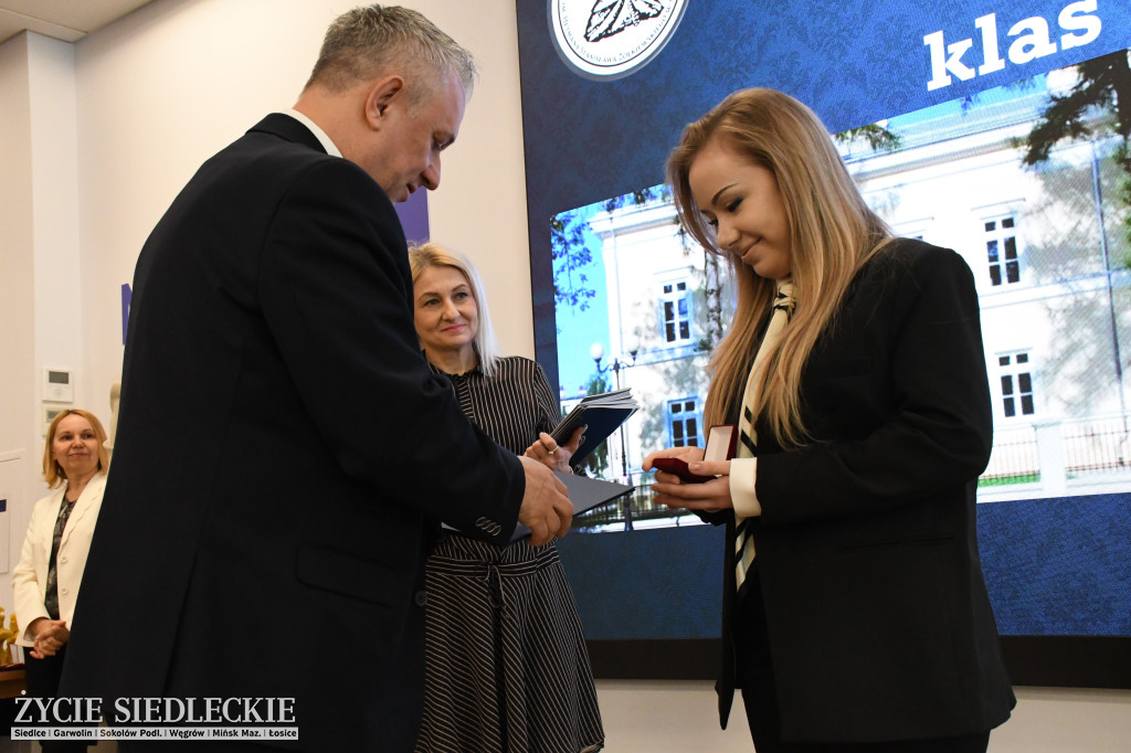 IV LO żegna maturzystów. Uroczysta gala w Siedlcach