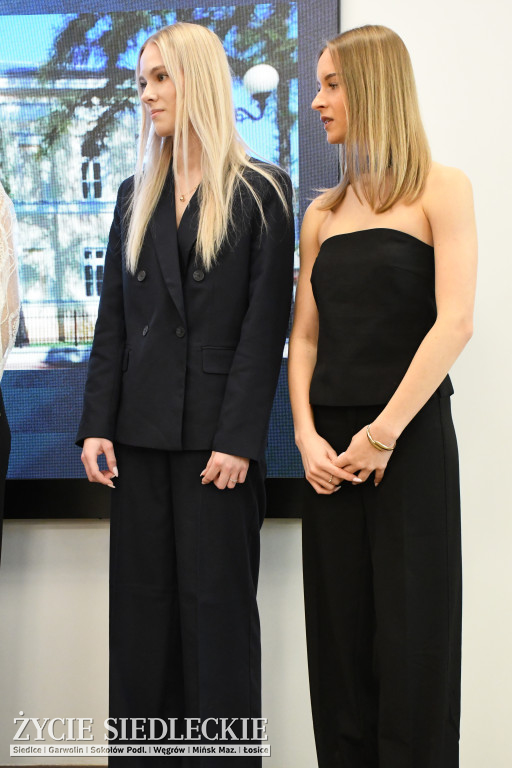 IV LO żegna maturzystów. Uroczysta gala w Siedlcach