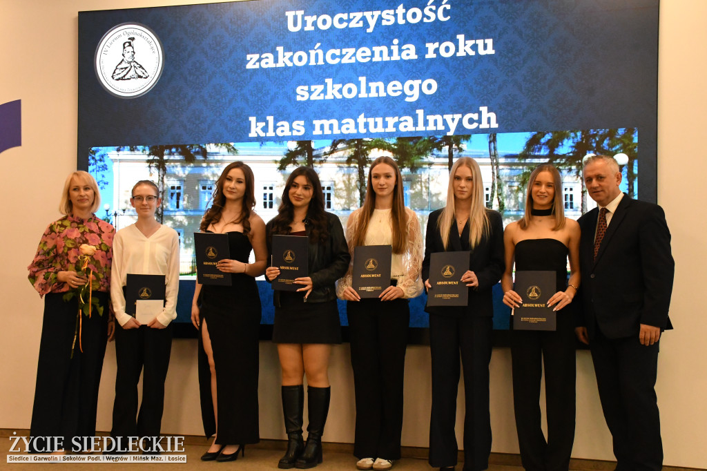 IV LO żegna maturzystów. Uroczysta gala w Siedlcach