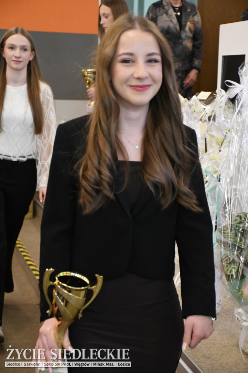 IV LO żegna maturzystów. Uroczysta gala w Siedlcach