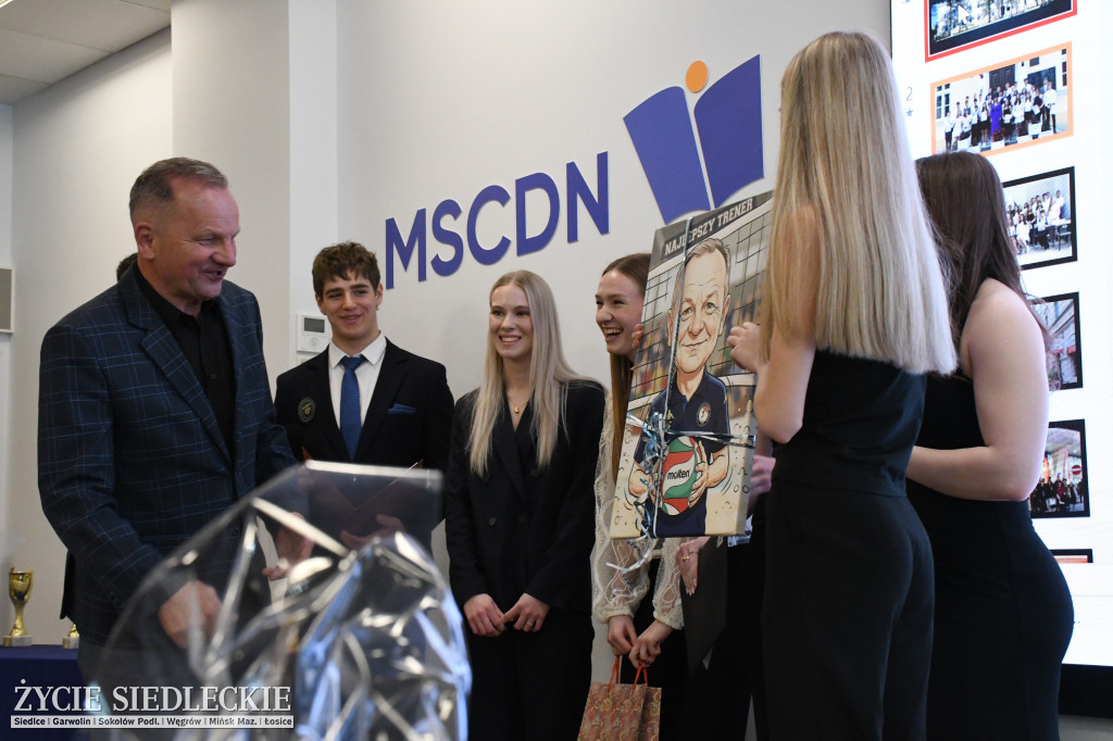 IV LO żegna maturzystów. Uroczysta gala w Siedlcach