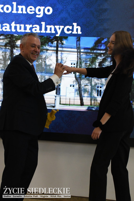 IV LO żegna maturzystów. Uroczysta gala w Siedlcach