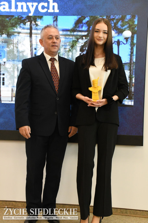 IV LO żegna maturzystów. Uroczysta gala w Siedlcach