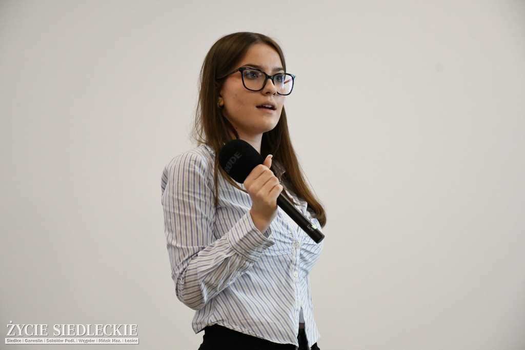 IV LO żegna maturzystów. Uroczysta gala w Siedlcach