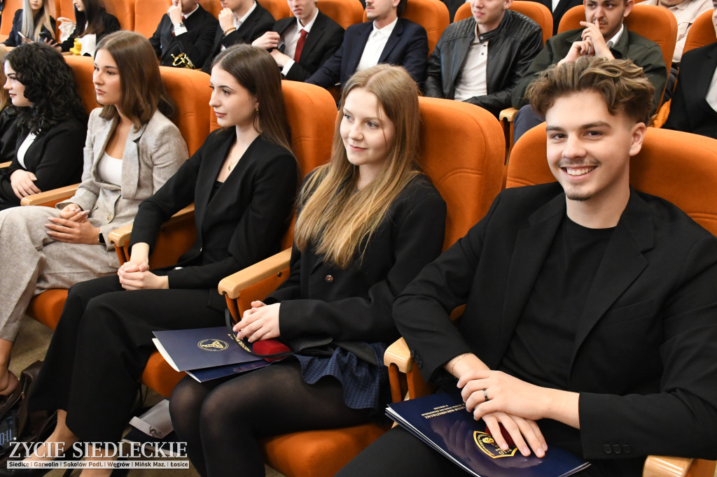 IV LO żegna maturzystów. Uroczysta gala w Siedlcach