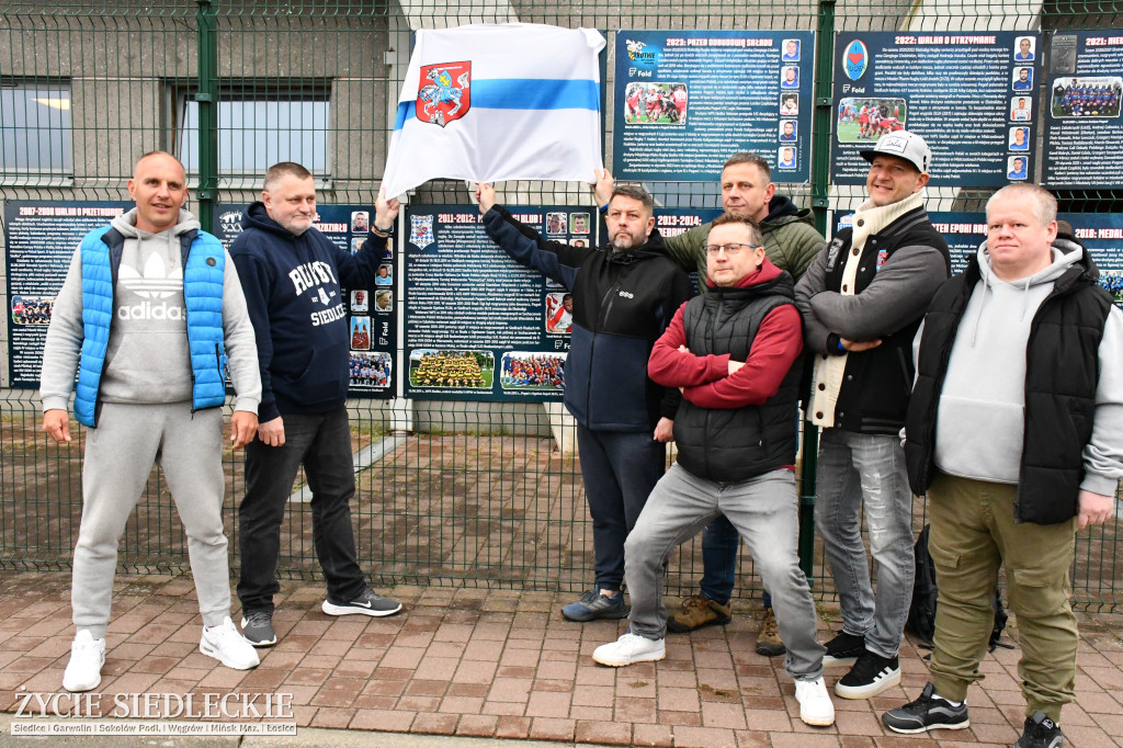 Pogoń demoluje Budowlanych 114:12 i melduje formę przed półfinałem