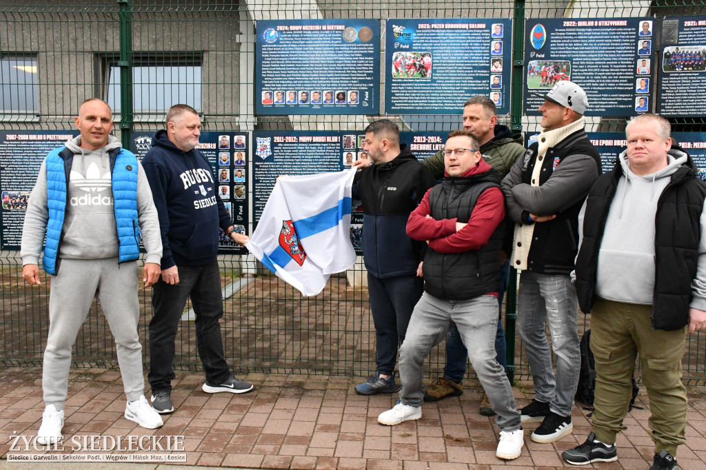 Pogoń demoluje Budowlanych 114:12 i melduje formę przed półfinałem