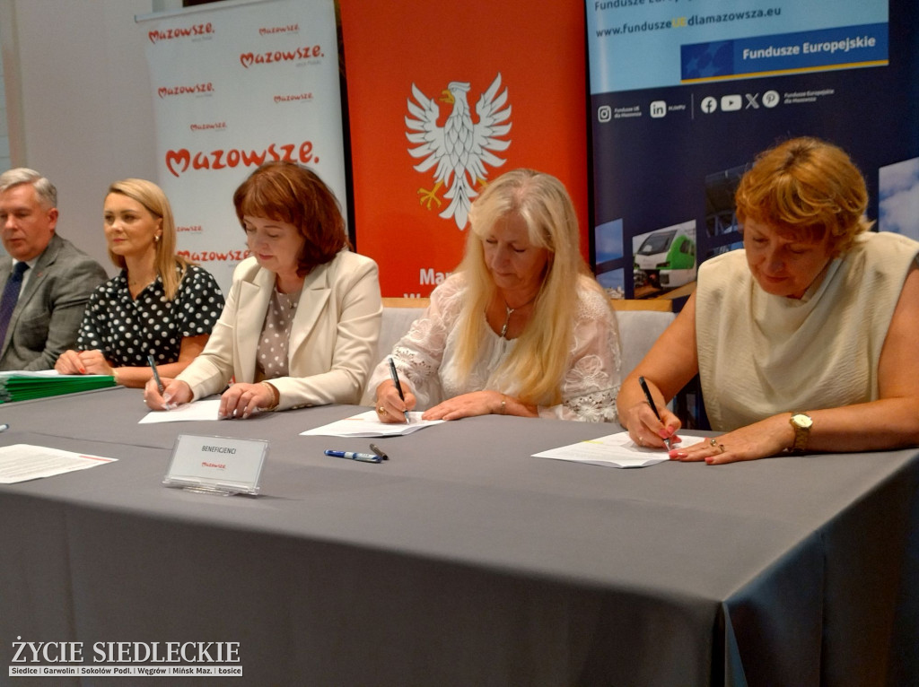 Podpisanie umów z miastem Siedlce i gminami