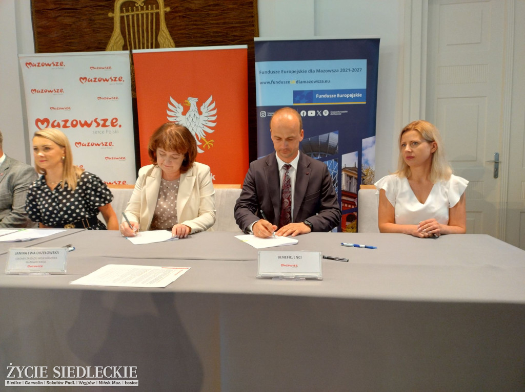 Podpisanie umów z miastem Siedlce i gminami