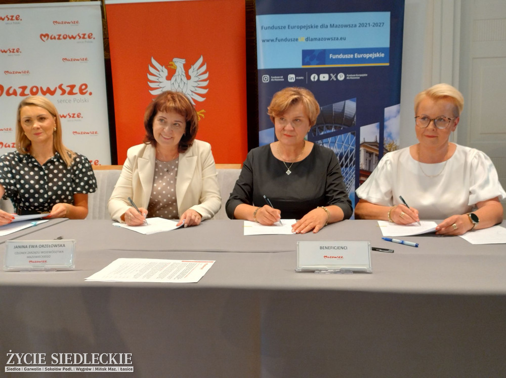 Podpisanie umów z miastem Siedlce i gminami