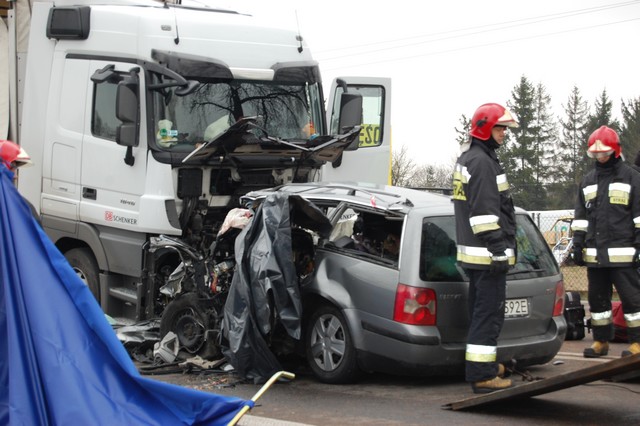 4 osoby zginęły na miejscu