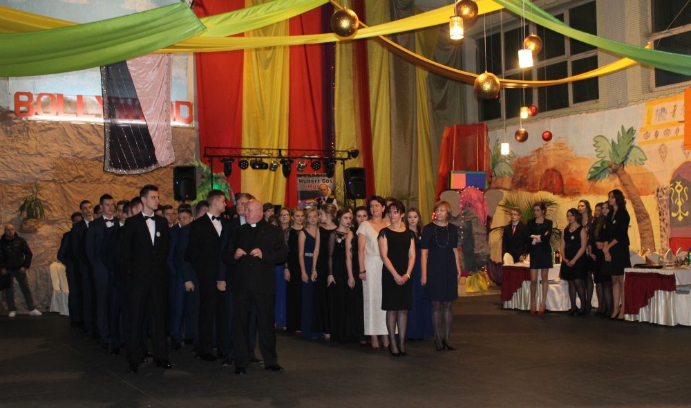 Studniówka w indyjskich klimatach