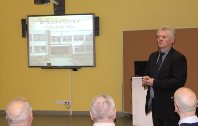 Z książkami w Mościszkach