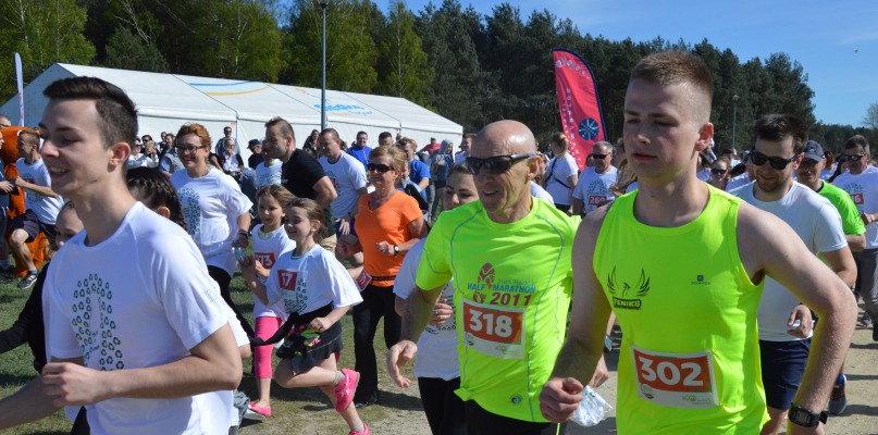 350 biegaczy pobiegło w Dniu Ziemi