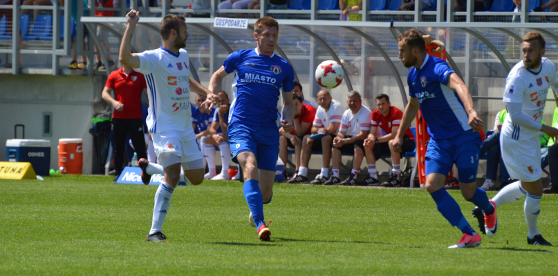 Bezbramkowy remis z Puszczą. Utrzymanie niepewne