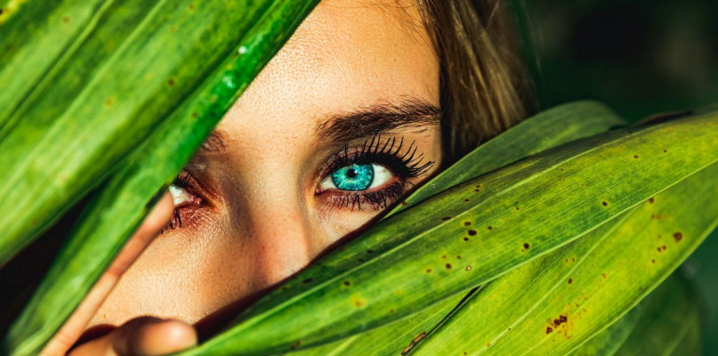 3 skuteczne sposoby na opuchnięte oczy