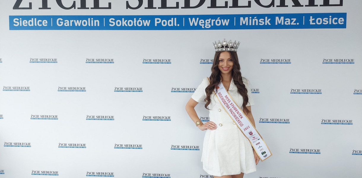 Czy bycie ładną pomaga w życiu?