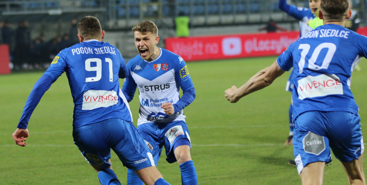 Podział punktów na otwarcie wiosny w Siedlcach (fotogaleria)