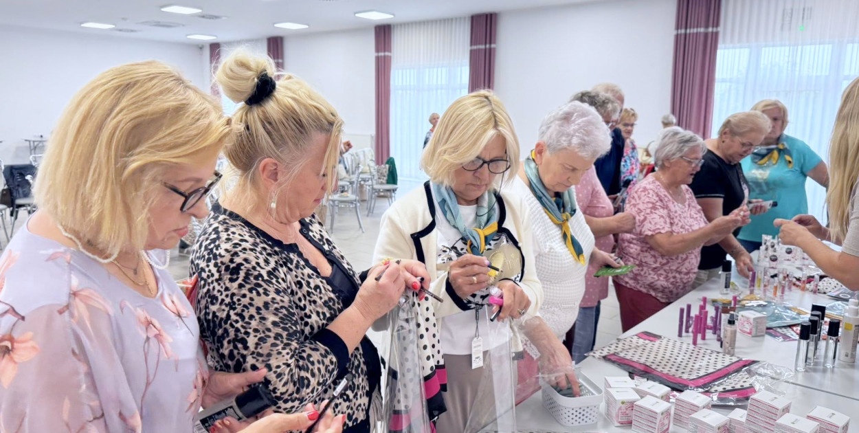 Uczestniczki spotkania w Żelkowie-Kolonii