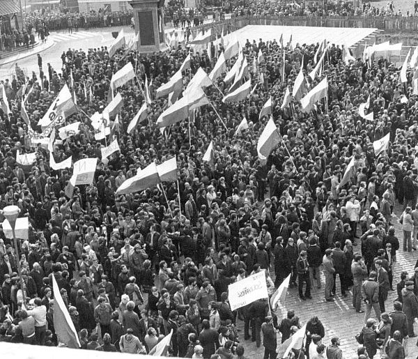 1 maja – Święto Pracy. Historia, znaczenie, współczesność-50180