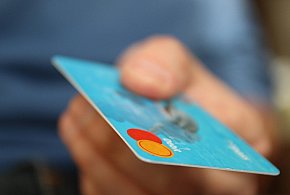 Unia szykuje nowy system płatności. Karty nie będą już takie same-50290