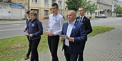 Ruch Narodowy w Siedlcach apeluje: 11 lipca dniem „Kwia-50281