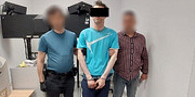 40-latek aresztowany za nękanie uczennic-50746