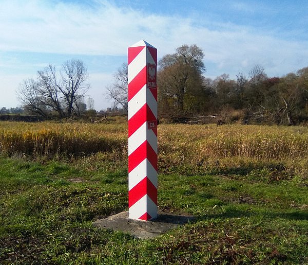 Nie każdy przejedzie bez zatrzymania. Wracają kontrole na granicach Polski-50976