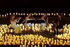 Koncert przy świecach: ABBA i Queen-51193