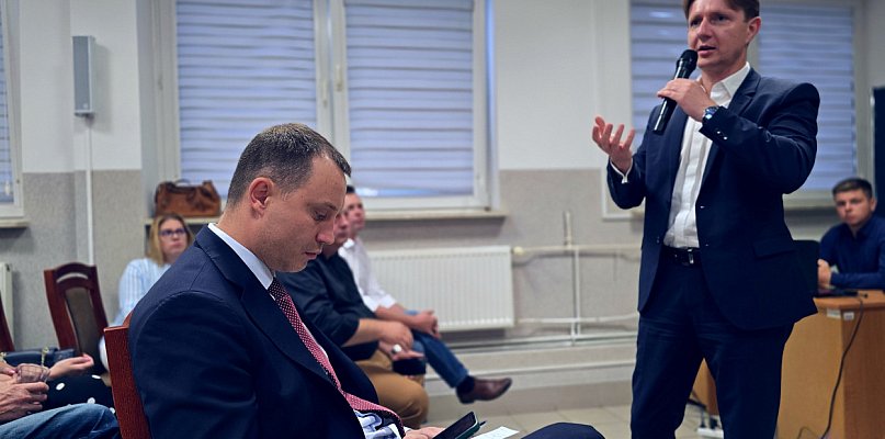 Gmina Bielany: zakręceni przez wiatraki - 51427