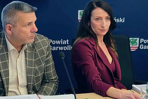 Powiat garwoliński: Chorzy na politykę?-51984