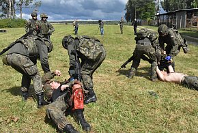 Setki tysięcy Polaków pójdą na szkolenie. Wojsko otwiera drzwi dla cywilów-52944