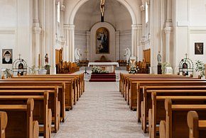 Miliony na Kościół w 2026 roku. Państwo co roku dokłada do duchownych-53690